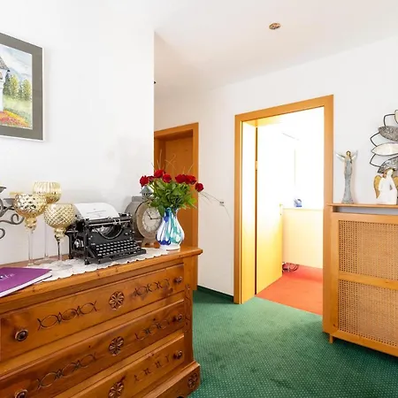 Pensionat Gaestehaus Cafe Andrea 3*