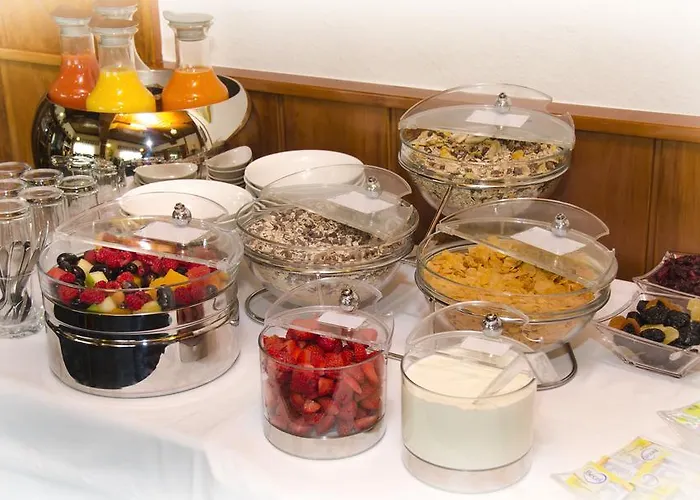 Gaestehaus Cafe Andrea 3*